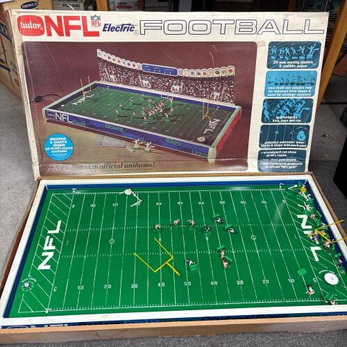 Vintage Tudor NFL Electric Football Game, Browns vs. Giants, Complete with Box