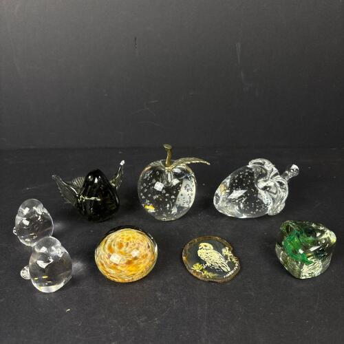 Vintage Art Glass Figurines & Paperweights Lot, One Signed LEW 1985