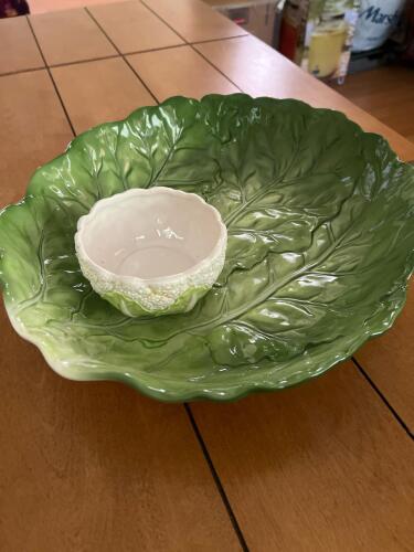 Otagiri Japan Lettuce Leaf Ceramic Serving Bowl Set