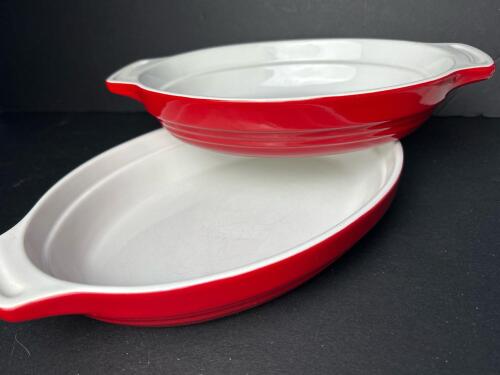WELL EQUIPPED KITCHEN&trade; Pair of Red and White Oval Ceramic Baking Dishes (SA)