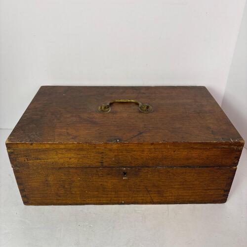 Vintage Wooden Dovetail Box with Brass Handle (PC)