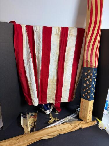 1964 Annin Reliance Complete 3'x5' 50-Star Cotton U.S. Flag Kit w/ Pole & Eagle Topper (CG)
