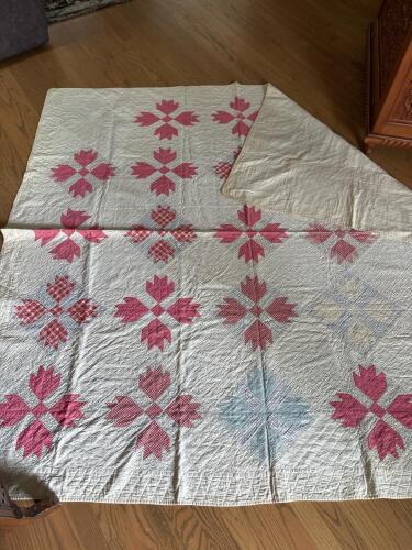 Vintage Handmade Maple Leaf Patchwork Quilt