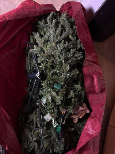 Balsam Hill 7' Saratoga Spruce Pre-Lit Christmas Tree with Clear Lights
