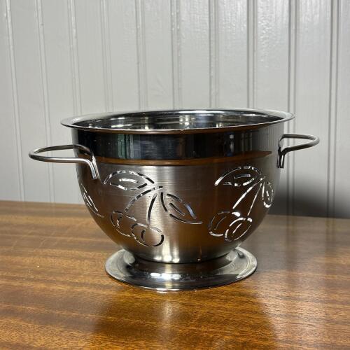 Stainless Steel Cherry Cutout Colander