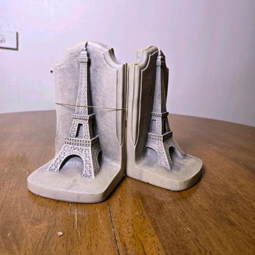 TMS Historical Wonders Eiffel Tower Bookends, 7.25" Tall, Cold-Cast Resin