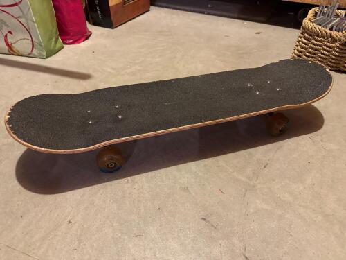 Hobie Pro Series 3 Skateboard