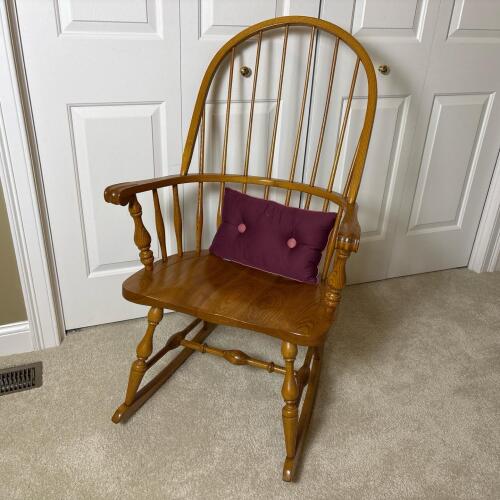 Nichols & Stone Solid Wood Windsor Rocking Chair