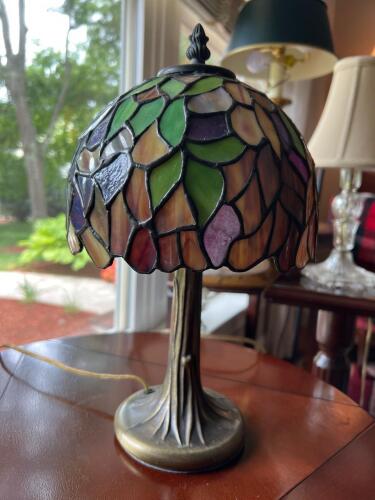 Small Tiffany-Style Stained Glass Table Lamp