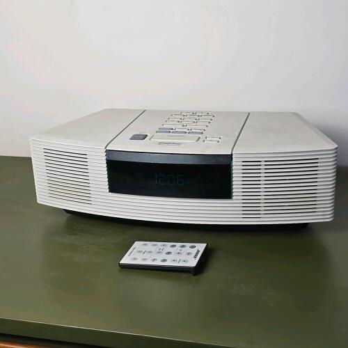 Bose Wave Radio/CD AWRC-1P Tabletop Stereo with Remote