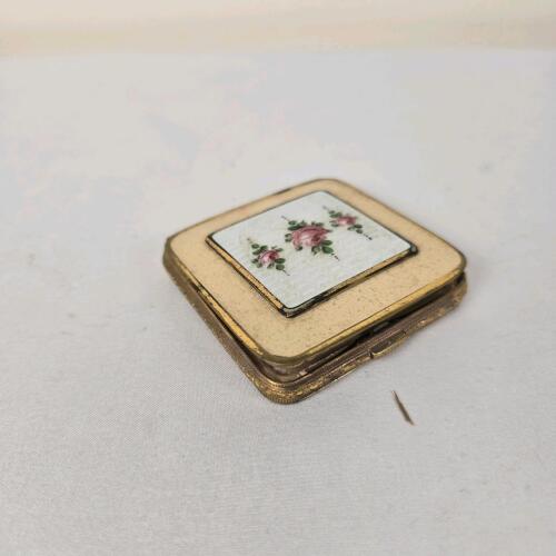 Reliss Vintage Gold Electroplated Compact Mirror & Original Pad