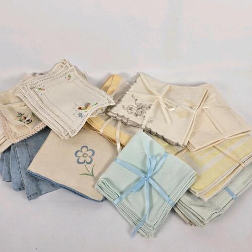 Large Vintage Linen & Cotton Handkerchiefs/Napkins Lot