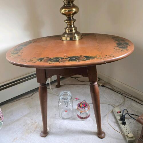 Vintage Hand-Painted Wooden Oval Side Table, Queen Anne Style, 32"x26"x23", Floral Motif