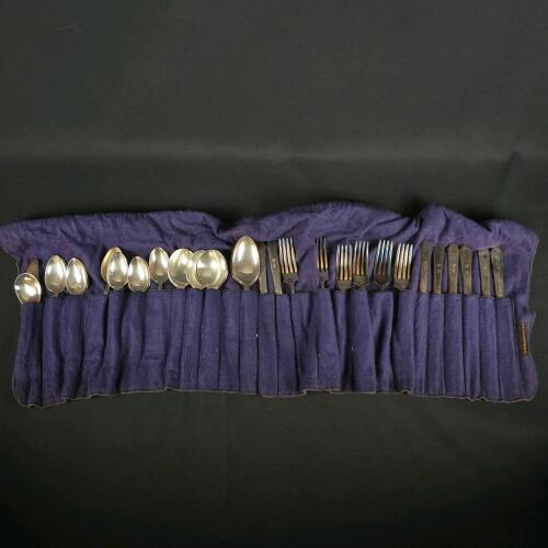 Vintage Wm. Rogers & Son AA Silverplate Flatware Victorian/Princeton Pattern
