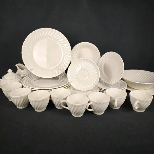 Johnson Bros Regency White Ironstone Dinnerware Service for 8 &ndash; 43 Piece Set, England, Chips/Cracks