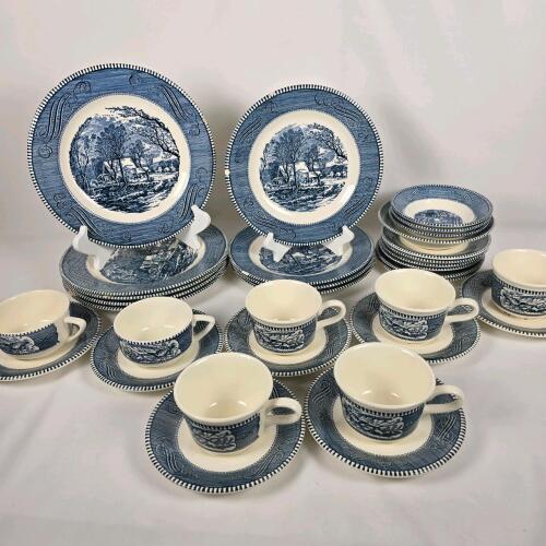 Vintage Royal China Currier & Ives Dinnerware Set &ndash; Blue & White Ironstone, 1950&ndash;1986
