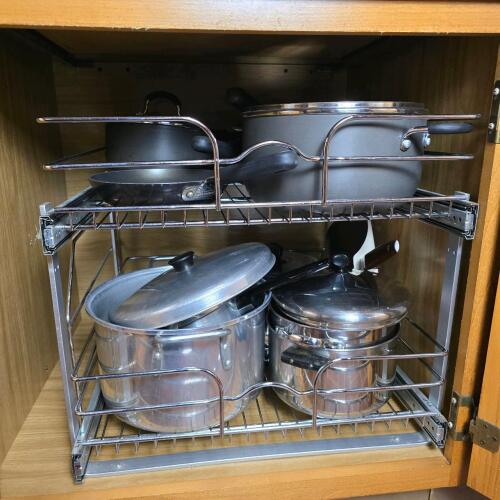 Cookware Lot With WearEver Cookware