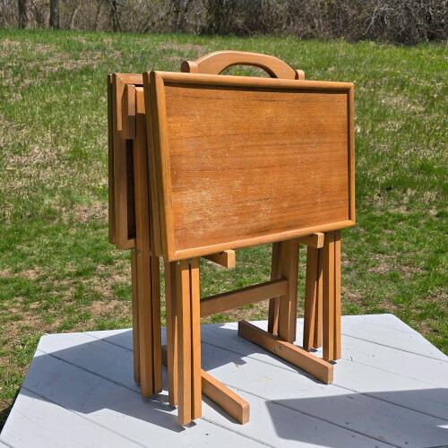 Set of 4 Wooden Folding TV Tray Tables with Storage Stand
