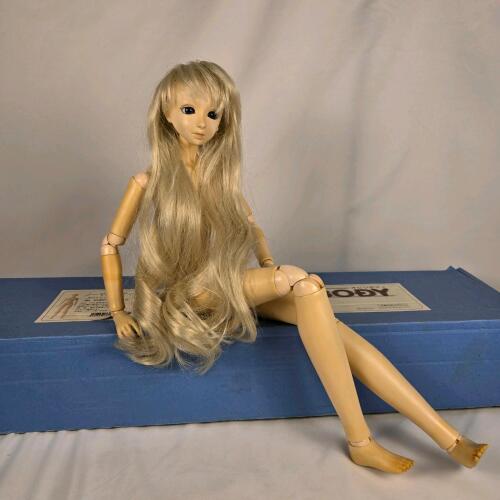 Obitsu 60cm Ball-Jointed Doll, Anime Head, Blond Wig, Extra Hands, Box, Japan