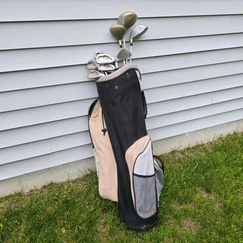 Lady TruTech and Golden Bear 10-Piece Women's Golf Club Set with Bag &ndash; Driver 12&deg;, Irons 5-SW, Putter