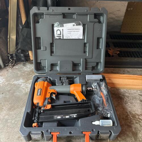 Ridgid Straight Finish Nailer with Accessories