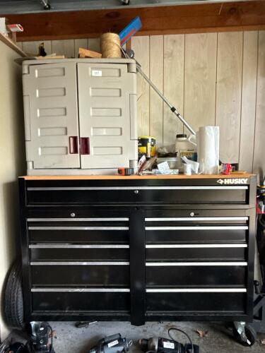 Husky 52" 10-Drawer Rolling Tool Chest with Wood Worktop and Key