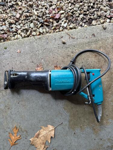 Makita Corded Reciprocating Saw