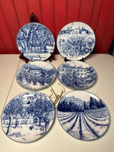 Williams-Sonoma Les Domaines Collector Plate Set