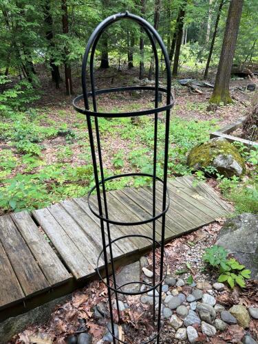 Metal Garden Obelisk Trellis