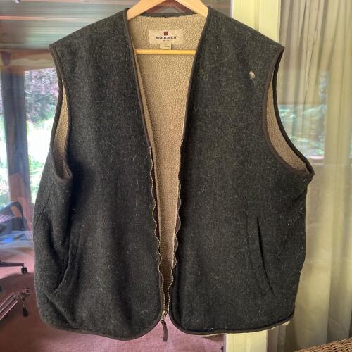 Woolrich Men's Charcoal Gray Wool Blend Sherpa Lined Vest- Size XL