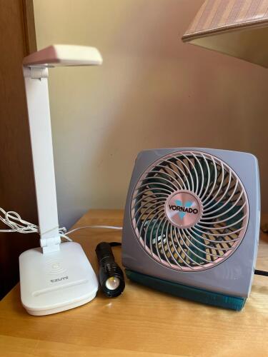 Home Utility Lot: Vornado Personal Air Circulator, Mini Flashlight and Tabletop Folding Lamp