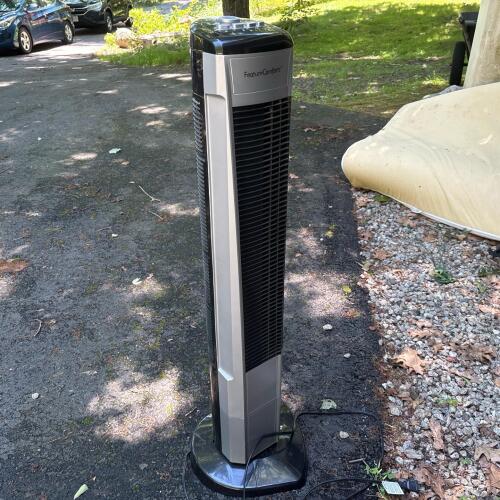 Feature Comforts Tower Fan