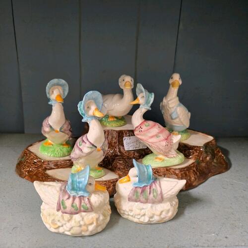 Beswick Beatrix Potter Jemima Puddle-Duck Ceramic Figurine Set with Tree Stump Stand