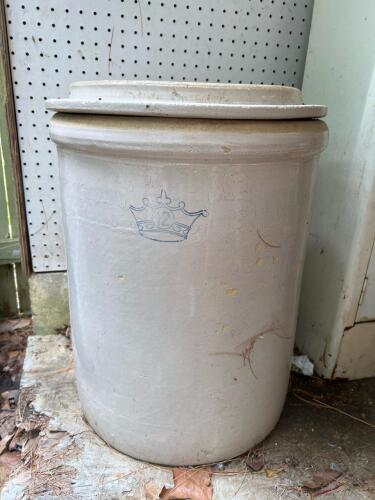 12-Gallon Stoneware Crock with Lid