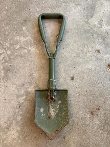 German Bundeswehr Folding Entrenching Tool