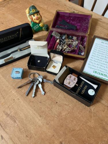 Vintage Jewelry, Pierre Cardin Cufflink, Reflections Pen, Golfer's Score Caddie, Trinket Lot