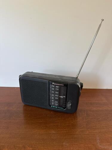 Panasonic RF-2400 Portable AM/FM Radio with 4" Speaker and Telescopic Antenna