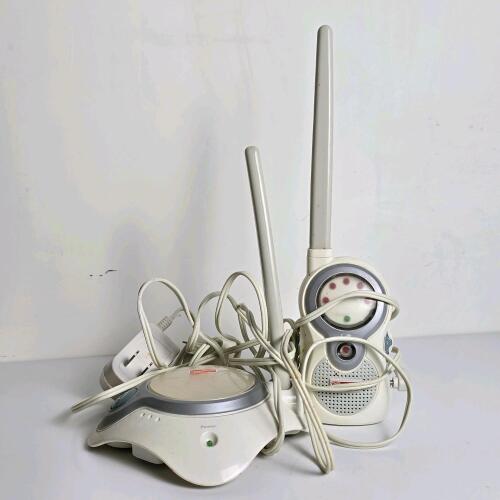 Fisher-Price J1315/J1316 Audio Baby Monitor