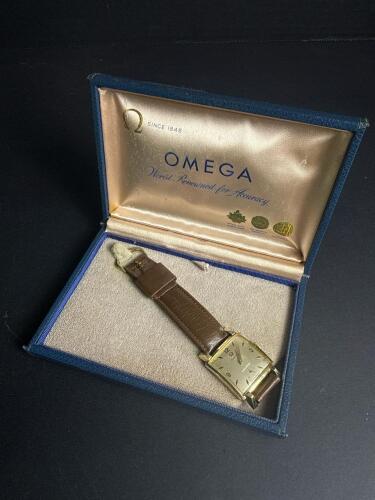 Vintage Omega Manual Wind Square Gold-Plated Men&rsquo;s Watch