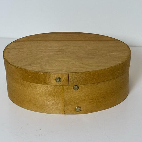 Small Shaker-Style Oval Bentwood Box