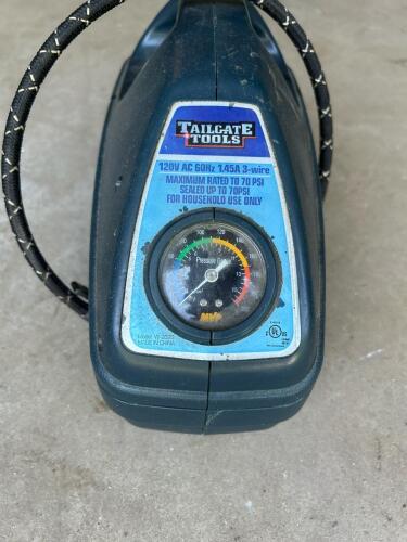 Tailgate Tools W-2020 Electric Portable Air Compressor