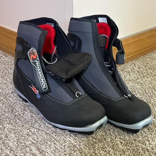Rossignol X5 Cross-Country Ski Boots New With Tags