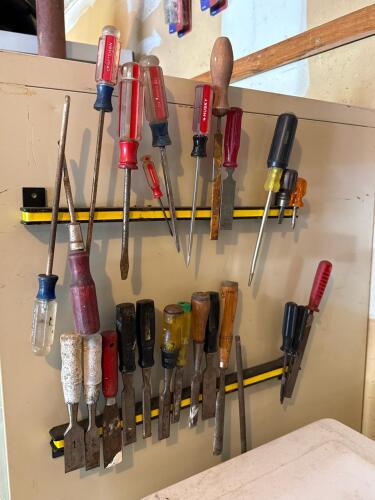 Vintage Craftsman, Husky & Mixed Brand Chisels, Screwdrivers and Files