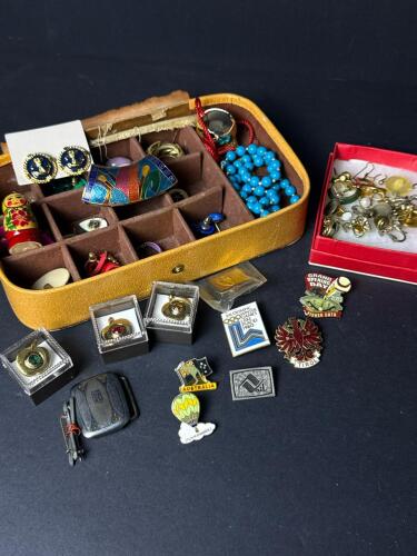 Vintage Mixed Costume Jewelry Lot