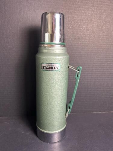 Vintage Stanley Aladdin 14" Tall Green Thermos Bottle