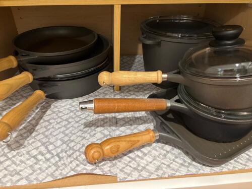 Berndes 7-Piece Cast Aluminum Cookware Set with Wooden Handles