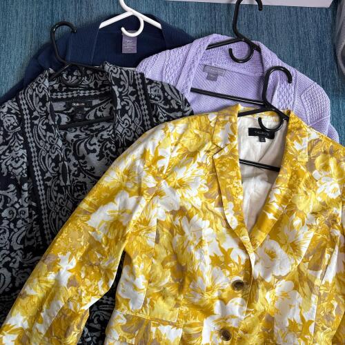 Lot Of Women's Cardigans And Blazer, Size M-L