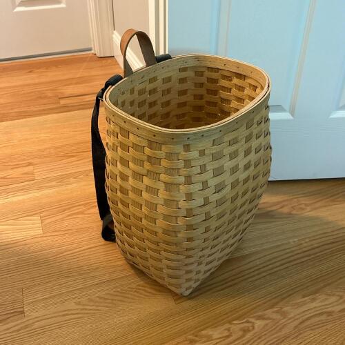 Adirondack Pack Basket with Backpack Straps