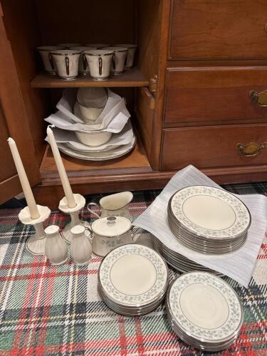 Lenox Windsong China Set