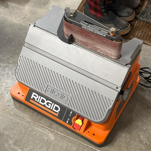 RIDGID Oscillating Edge Belt/Spindle Sander